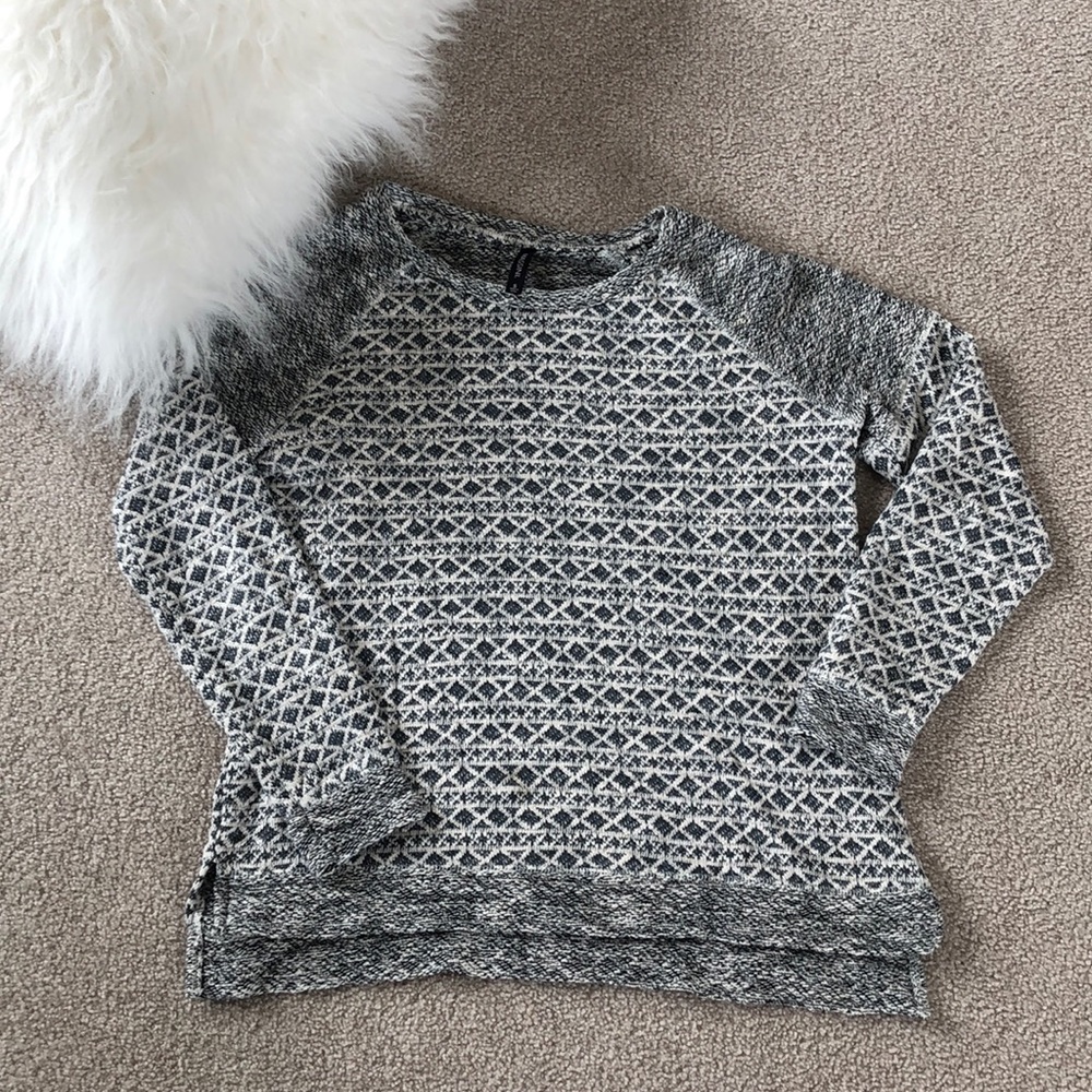 Women’s sweater